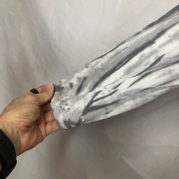 Soft Surrounding  faux front wrap tee shirt in soft gray white animal print - Picture 5 of 8